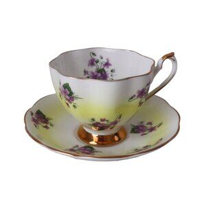 Vintage Queen Anne Tea Cup Saucer Floral Fine Bone China England Teacup